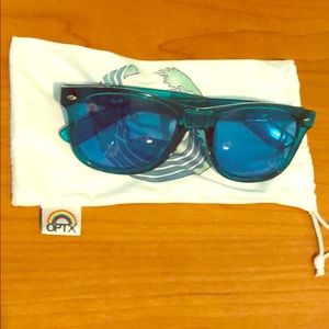 Rainbow OPTX Aqua wayfarer sunglasses! 💙🦋🌈